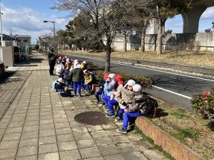 徒歩遠足に行きました！（5歳児さん）