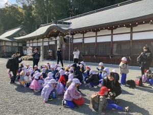 徒歩遠足に行きました！（5歳児さん）